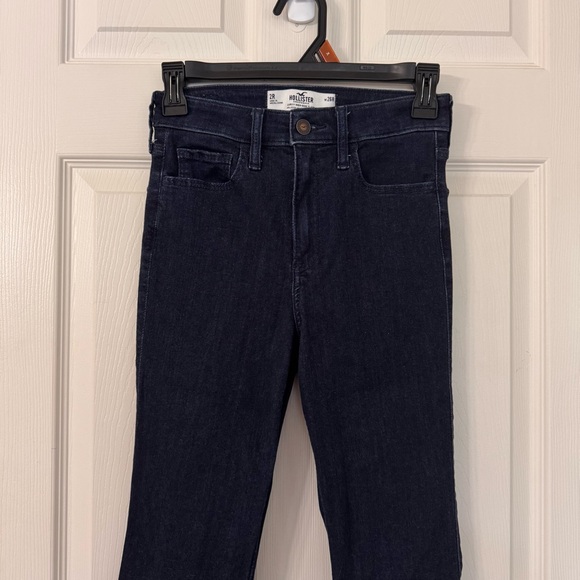 Hollister Curvy High Rise Flare Women’s Jeans Size 2R Dark Wash Advanced Stretch - Picture 3 of 12